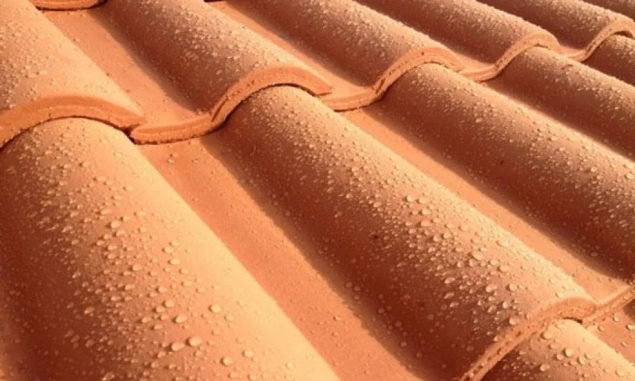 Hydrofugation de toiture — BT Toiture