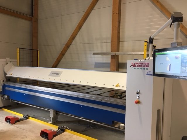 Atelier-zinguerie à Is-sur-Tille