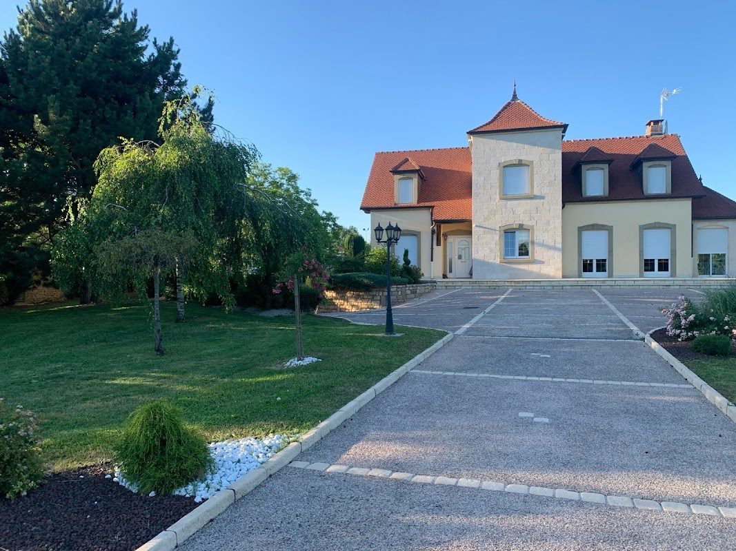 Couverture — Jussey Bâtiment